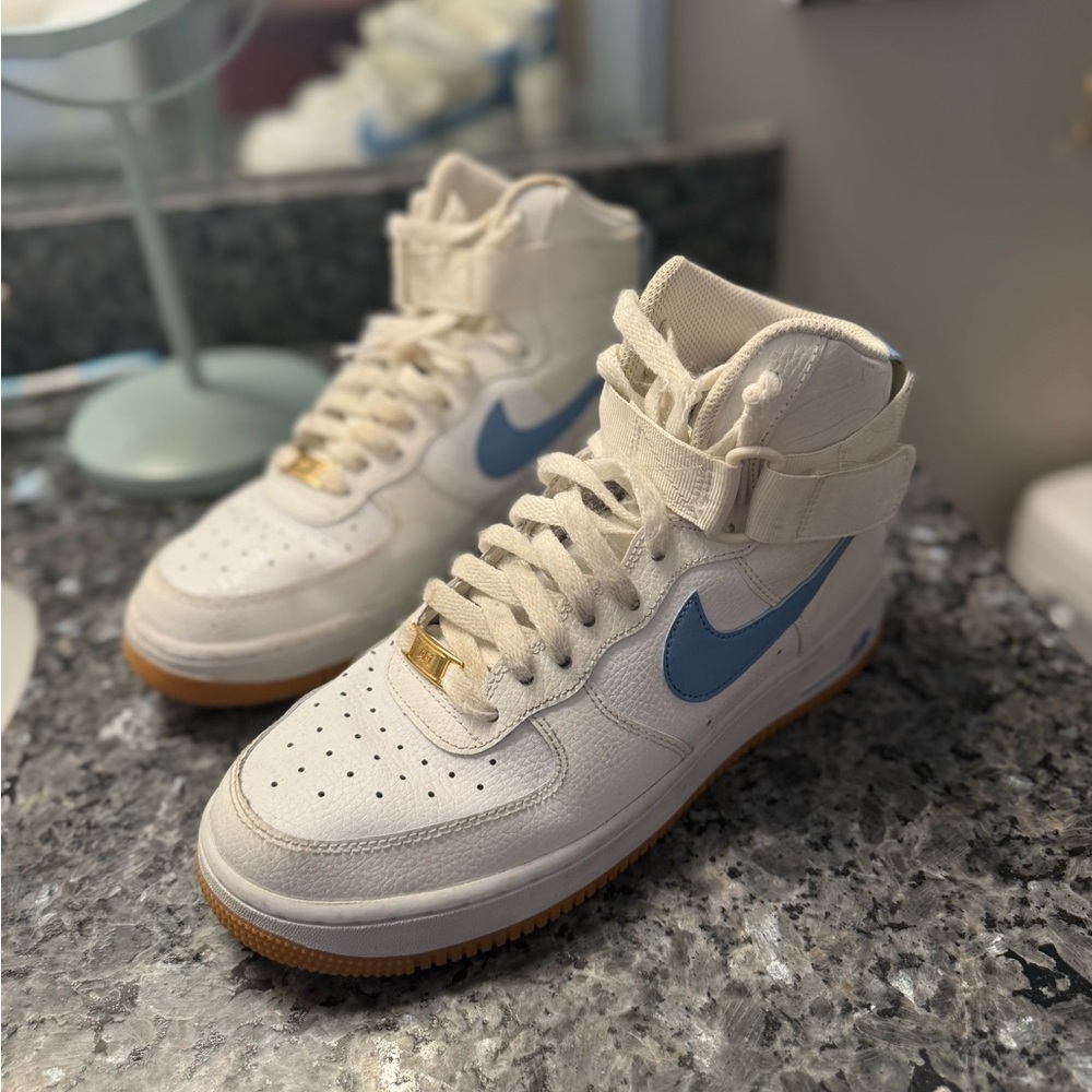 Nike Air High Top Sneakers